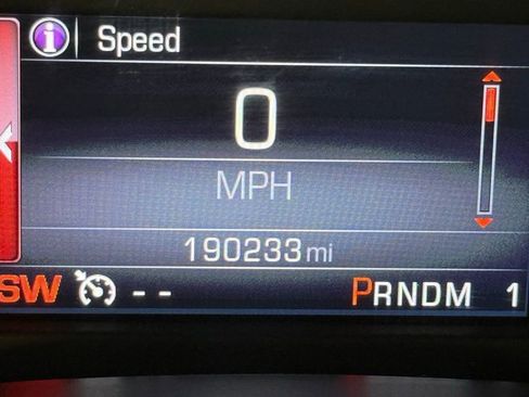 Used 2016 GMC Sierra 2500 SLT w/ Duramax Plus Package AWD/4WD image 26