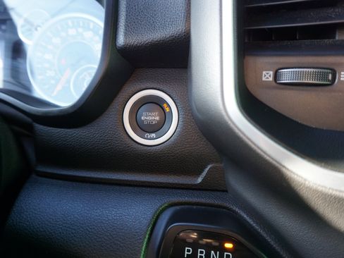 Used 2021 RAM 1500 Big Horn image 17