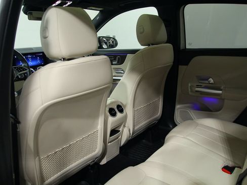 Certified 2024 Mercedes-Benz GLA 250 4MATIC image 28