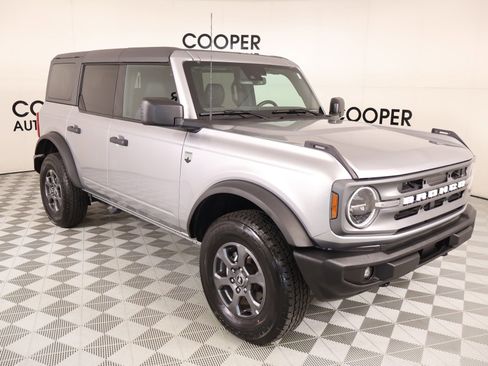 Used 2024 Ford Bronco Big Bend AWD/4WD image 1