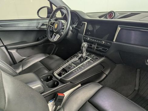 Used 2021 Porsche Macan GTS AWD/4WD image 30