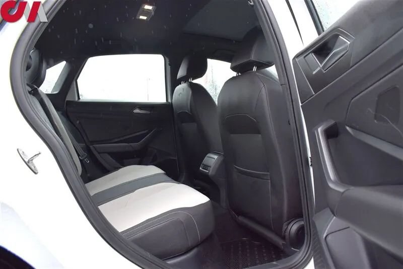 Used 2021 Volkswagen Jetta R-Line w/ R-Line Cold Weather Package FWD image 29