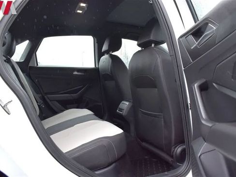 Used 2021 Volkswagen Jetta R-Line w/ R-Line Cold Weather Package FWD image 29