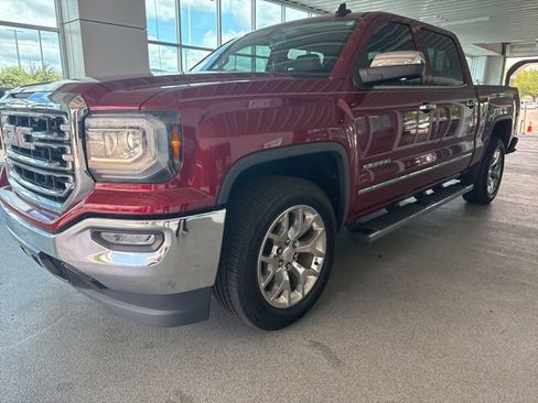 Used 2018 GMC Sierra 1500 SLT w/ SLT Premium Package RWD image 4