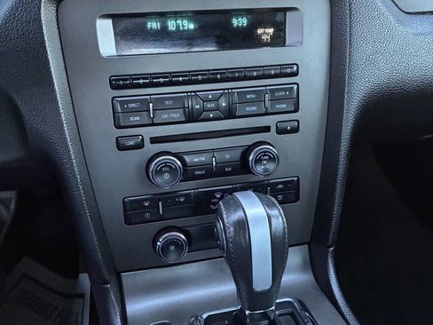 Used 2014 Ford Mustang Coupe image 18