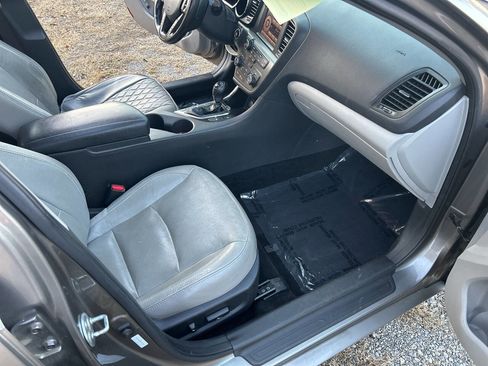 Used 2013 Kia Optima EX w/ Premium Pkg image 17