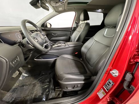 Used 2023 Hyundai Tucson Limited w/ Cargo Package image 22