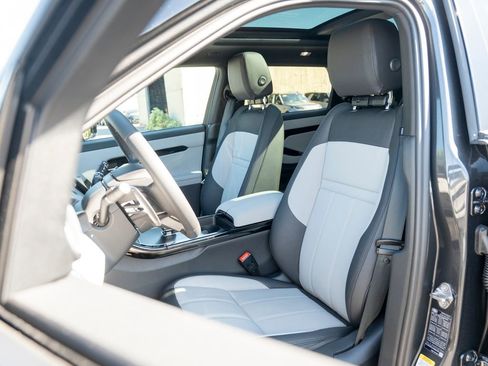 New 2026 Land Rover Range Rover Evoque Dynamic SE image 19