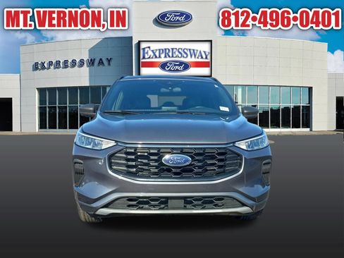 Used 2024 Ford Escape ST-Line w/ Cold Weather Package image 4