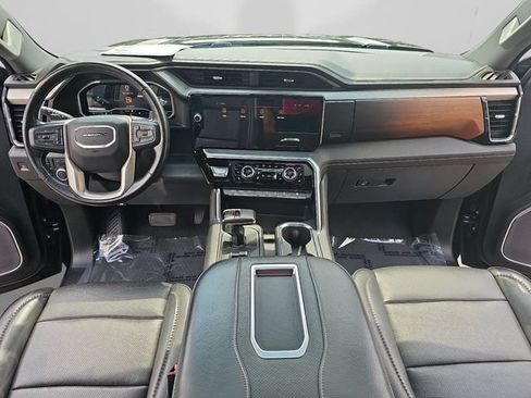 Used 2022 GMC Sierra 1500 Denali w/ Denali Reserve Package AWD/4WD image 11