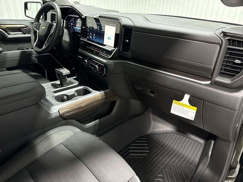 New 2026 Chevrolet Silverado 1500 LT w/ Z71 Off-Road Package image 30