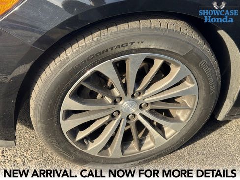 Used 2017 Buick LaCrosse Essence image 7