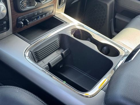 Used 2019 RAM 1500 Laramie image 21