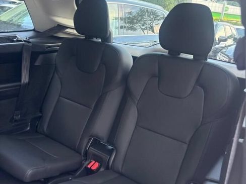 Used 2025 Volvo XC90 T8 Plus AWD/4WD image 6