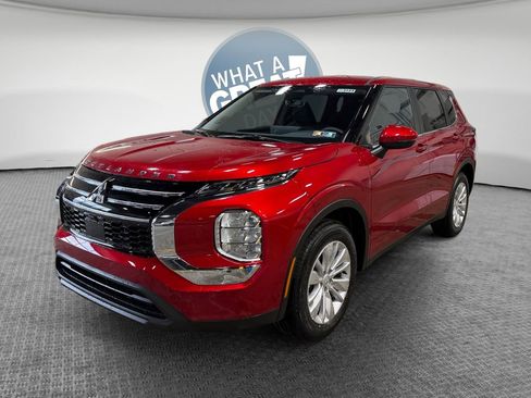 New 2026 Mitsubishi Outlander ES AWD/4WD image 8