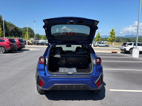 New 2026 Subaru Crosstrek 2.5i Limited w/ Popular Package #3A AWD/4WD image 9