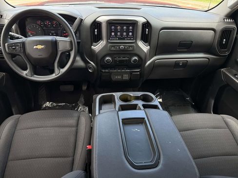 Used 2023 Chevrolet Silverado 1500 Custom AWD/4WD image 12