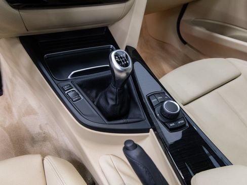 Used 2016 BMW 328i Sedan RWD image 20