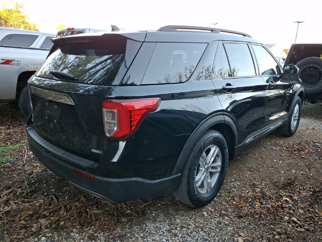 Used 2020 Ford Explorer XLT w/ Equipment Group 202A AWD/4WD image 6