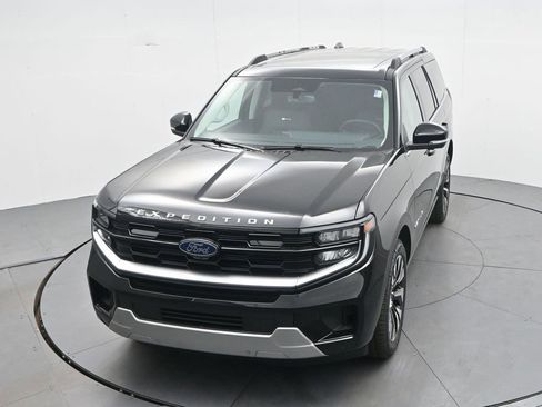 New 2026 Ford Expedition Platinum w/ Driver's Package AWD/4WD image 26