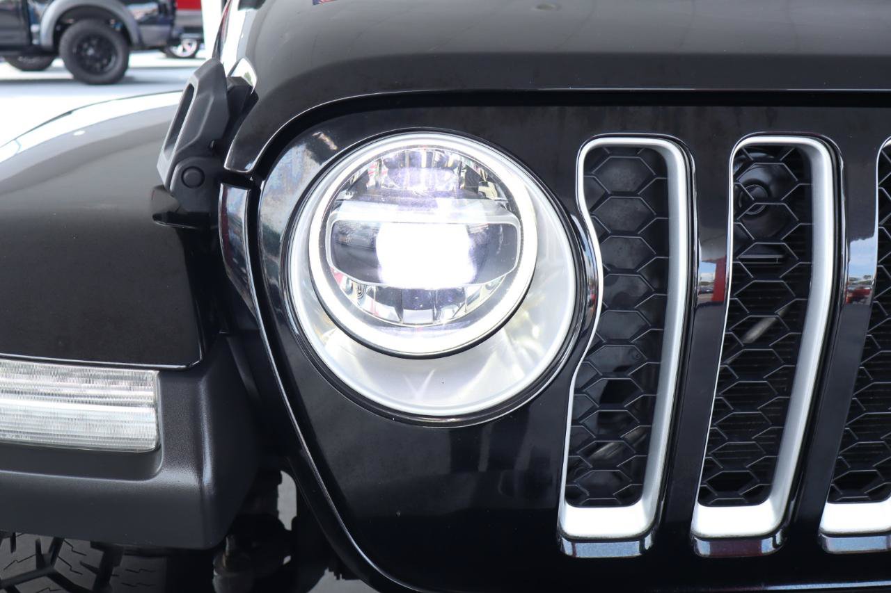 Used 2020 Jeep Gladiator Overland AWD/4WD image 14