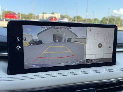 Used 2025 Genesis G70 2.5T RWD image 21