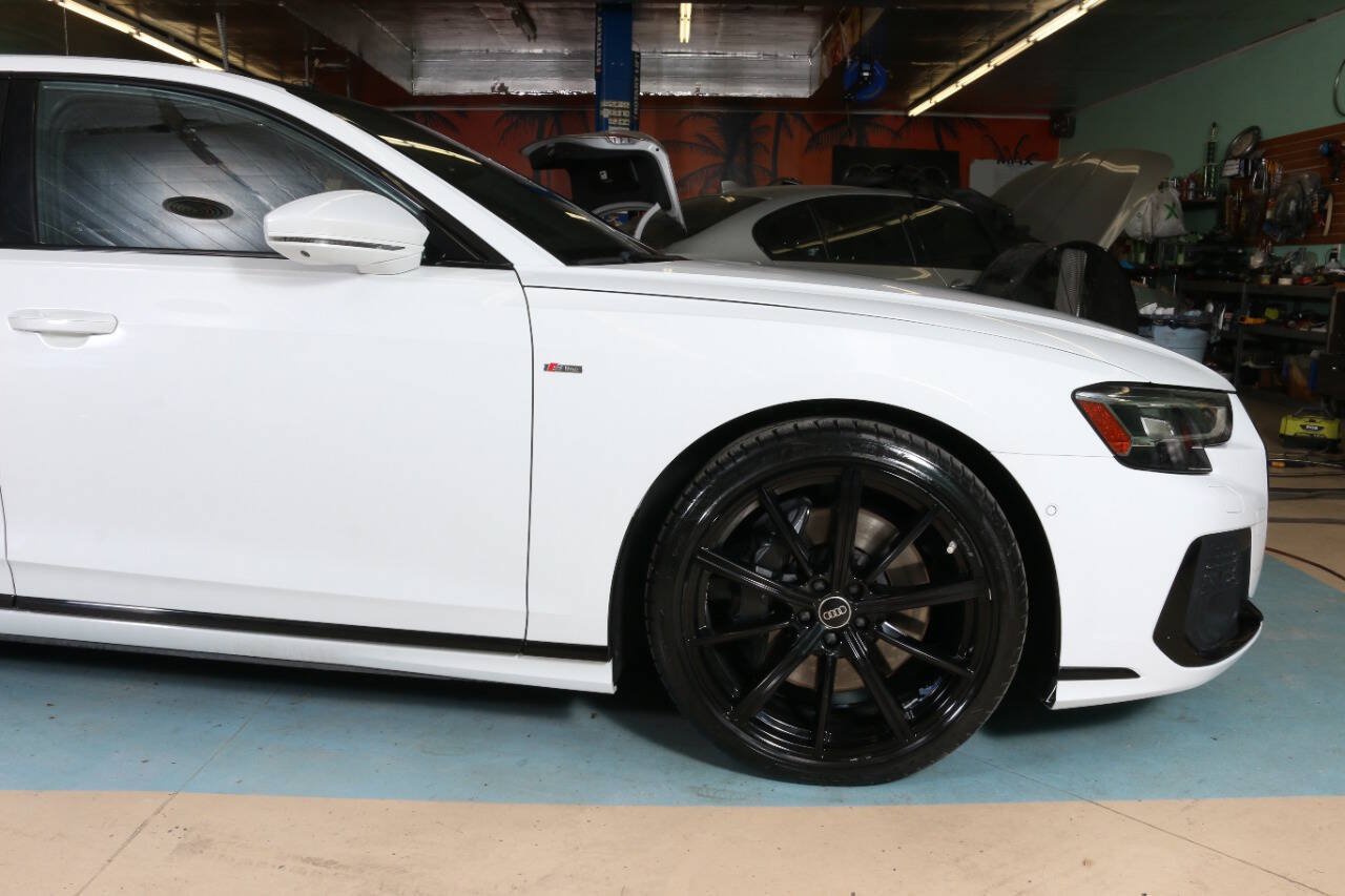 Used 2022 Audi A8 L 3.0T AWD/4WD image 15