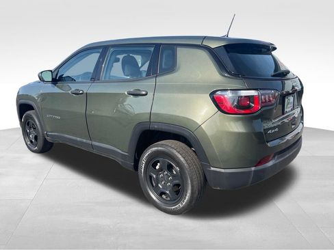 Used 2019 Jeep Compass Sport AWD/4WD image 8