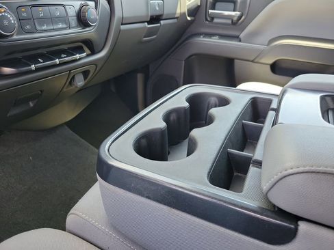 Used 2018 Chevrolet Silverado 1500 Custom w/ Custom Convenience Package RWD image 29