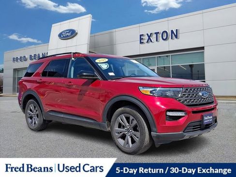 Used 2024 Ford Explorer XLT w/ Equipment Group 202A AWD/4WD image 1