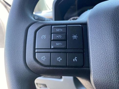 New 2026 Ford F550 4x4 Supercab Super Duty image 17