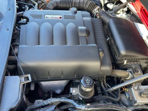 Used 2007 Pontiac Solstice w/ Premium Package image 36