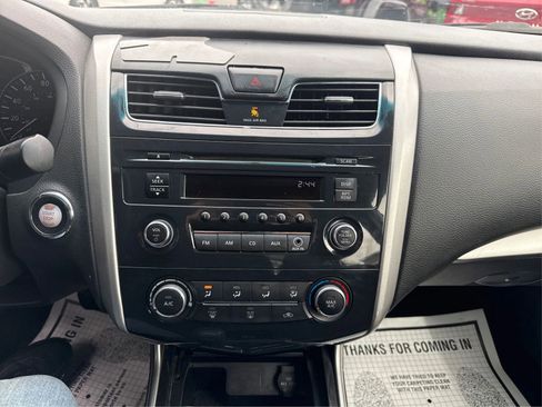 Used 2014 Nissan Altima 2.5 S FWD image 14