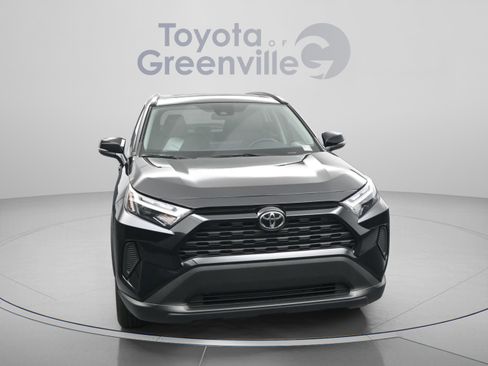 Used 2025 Toyota RAV4 XLE w/ Convenience Package FWD image 23