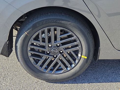 New 2026 Nissan Sentra SV w/ Floor Mat Package FWD image 7