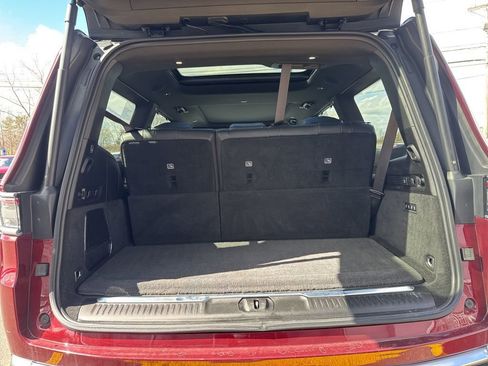 Used 2022 Jeep Grand Wagoneer Series I AWD/4WD image 14