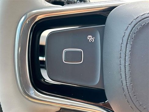 New 2025 Lincoln Navigator Reserve image 25