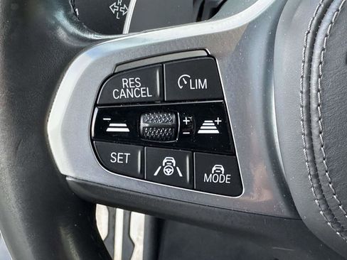 Used 2021 BMW M850i xDrive M850i xDrive Coupe AWD w/ M Carbon Exterior Package image 19