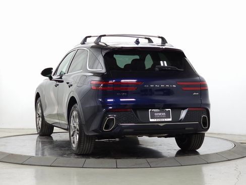 Used 2024 Genesis GV70 2.5T Select w/ Select Package image 5