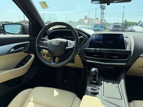 Used 2021 Cadillac CT5 Luxury w/ Cold Weather Package RWD image 14