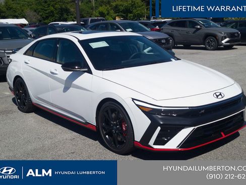 New 2026 Hyundai Elantra N FWD image 4