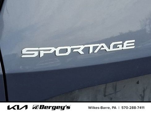 Certified 2023 Kia Sportage EX AWD/4WD image 11