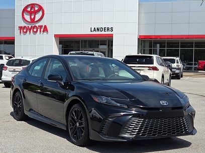 Used 2025 Toyota Camry SE