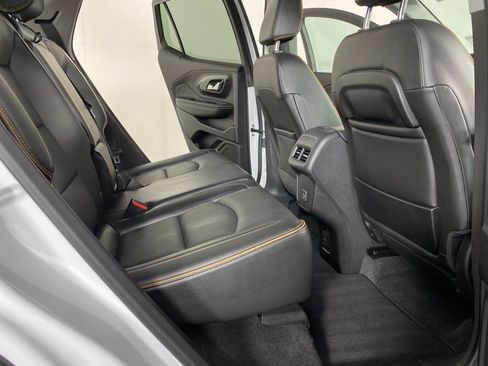 Used 2024 GMC Terrain AT4 w/ Infotainment Package II image 13