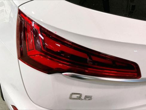 Used 2022 Audi Q5 2.0T Premium Plus image 27