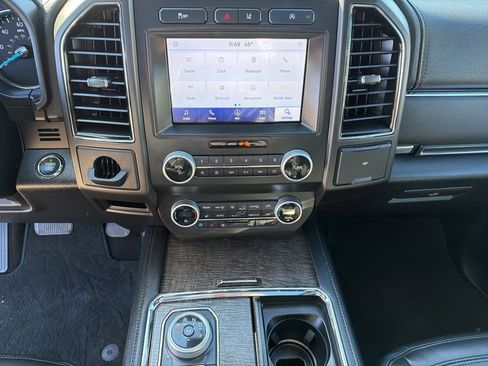 Used 2021 Ford Expedition Limited image 56