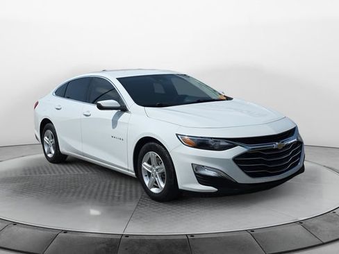 Used 2024 Chevrolet Malibu LS w/ Driver Confidence Package FWD image 5