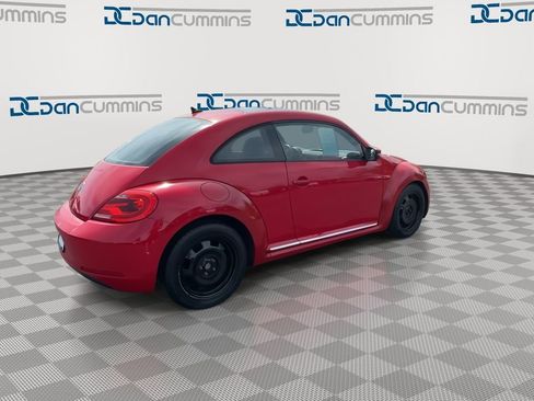 Used 2014 Volkswagen Beetle 2.5 image 8