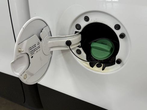 Used 2018 Chevrolet Silverado 3500 W/T image 28