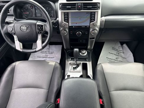 Used 2022 Toyota 4Runner SR5 Premium w/ Moonroof Package AWD/4WD image 30